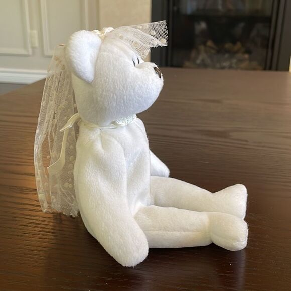 Ty Beanie Baby Mrs. 2001 Bride Beanie Baby with Silver in Fur Excellent Conditon - Picture 4 of 7
